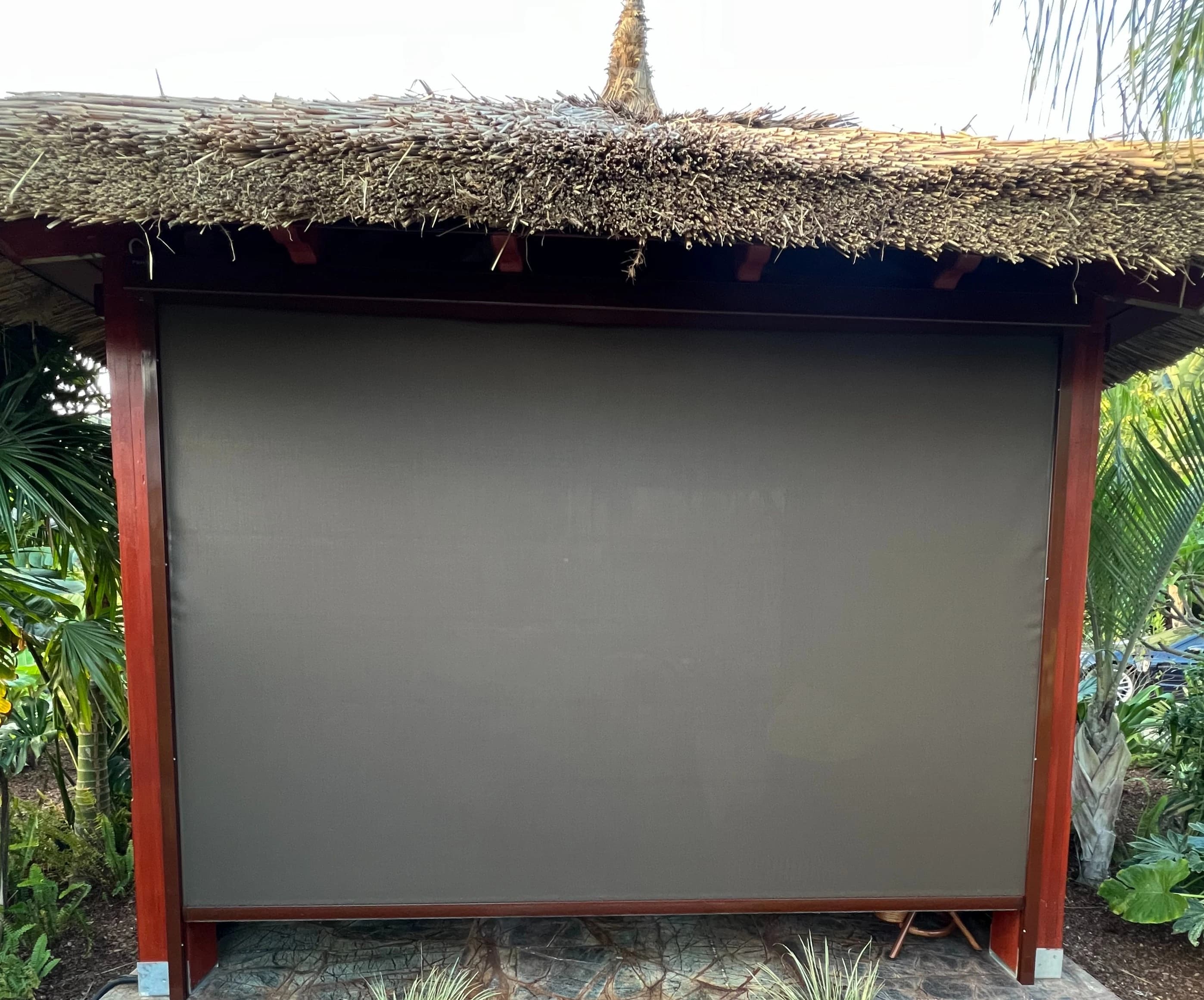 Dış Cephe Güneş Kırıcı Zip Perde Sistemleri project 1